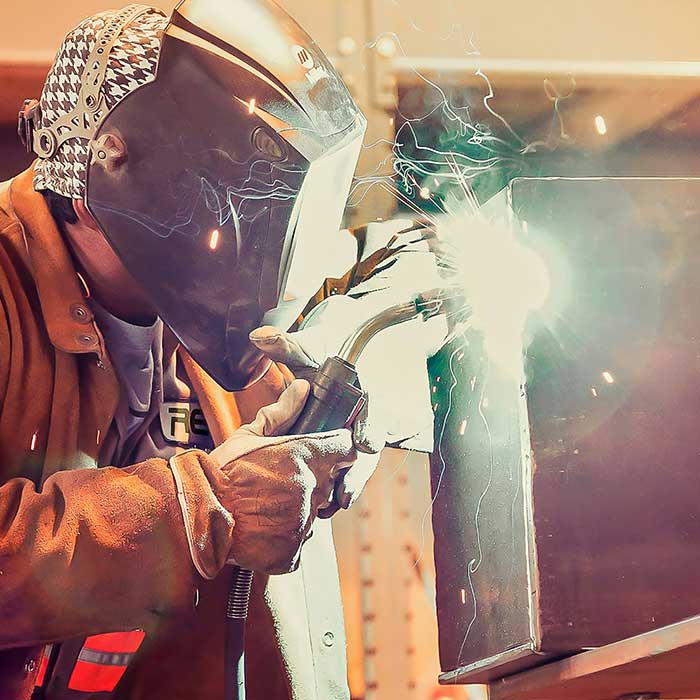 DAMISET TECHNOLOGIES Team at Work